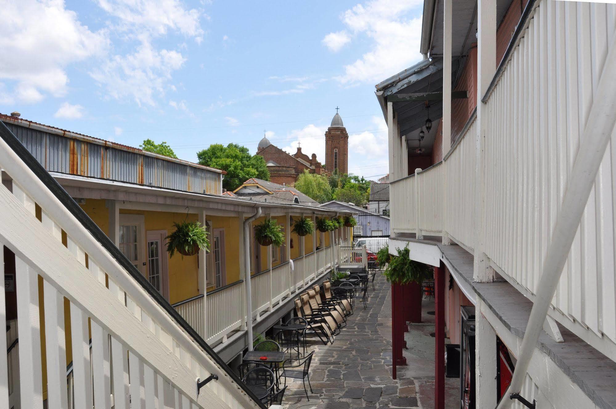 Historic Mardi Gras Inn นิวออร์ลีนส์ ภายนอก รูปภาพ